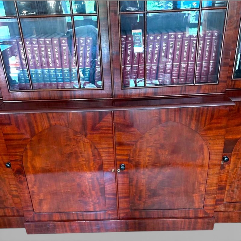 Large Antique William IV Mahogany Breakfront Library Bookcase With Cupboards - Image 7